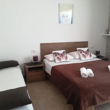 Apartmani “Krešimir” 奥米什 外观 照片