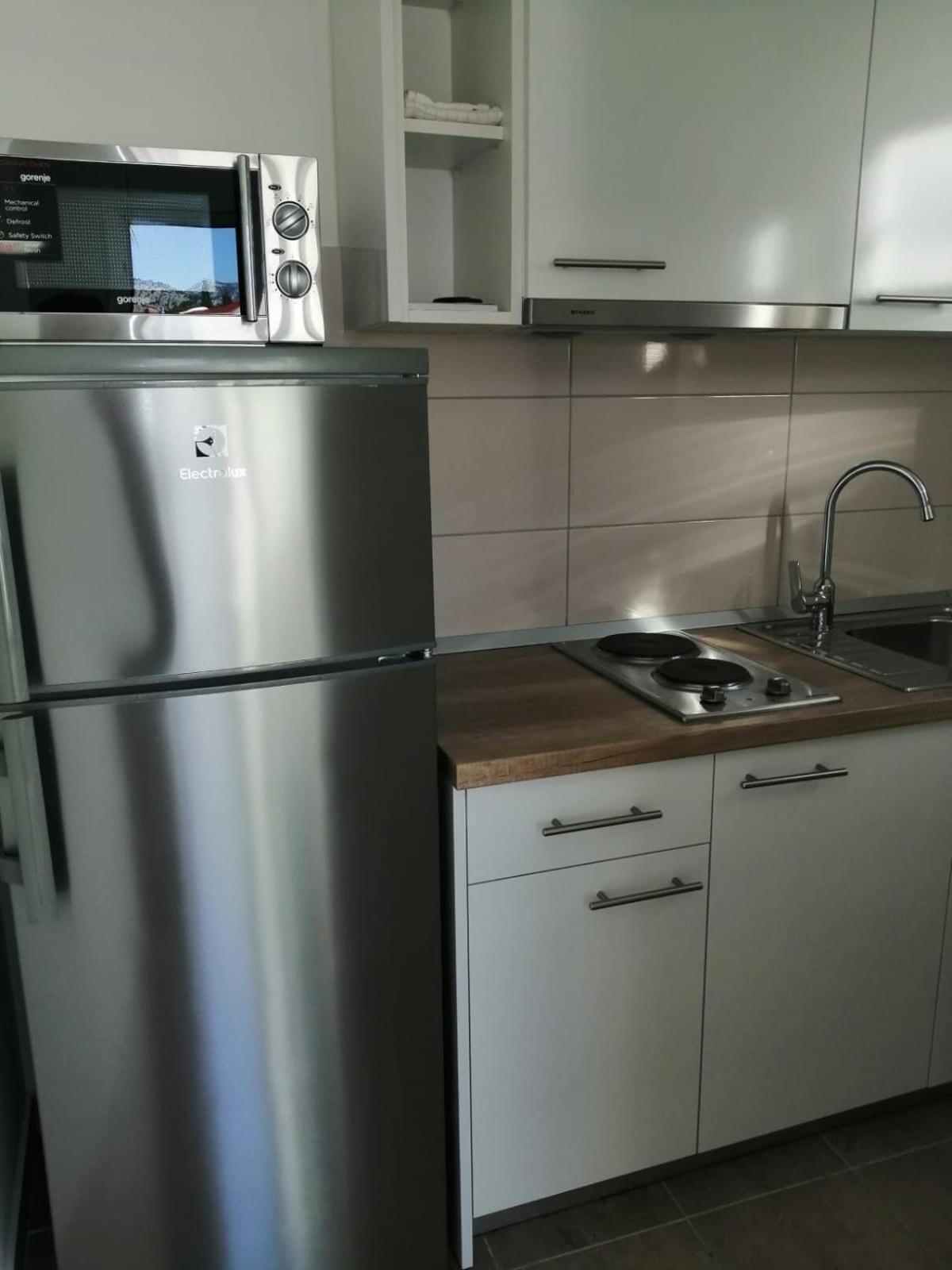 Apartmani “Krešimir” 奥米什 外观 照片