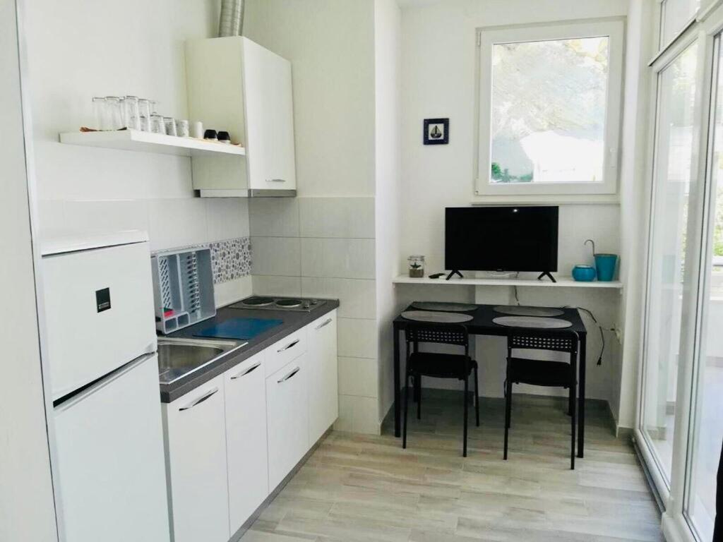 Apartmani “Krešimir” 奥米什 外观 照片