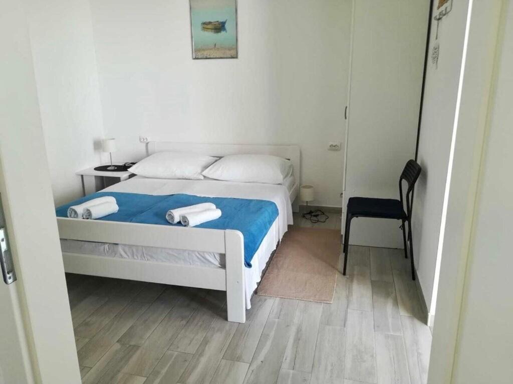 Apartmani “Krešimir” 奥米什 外观 照片