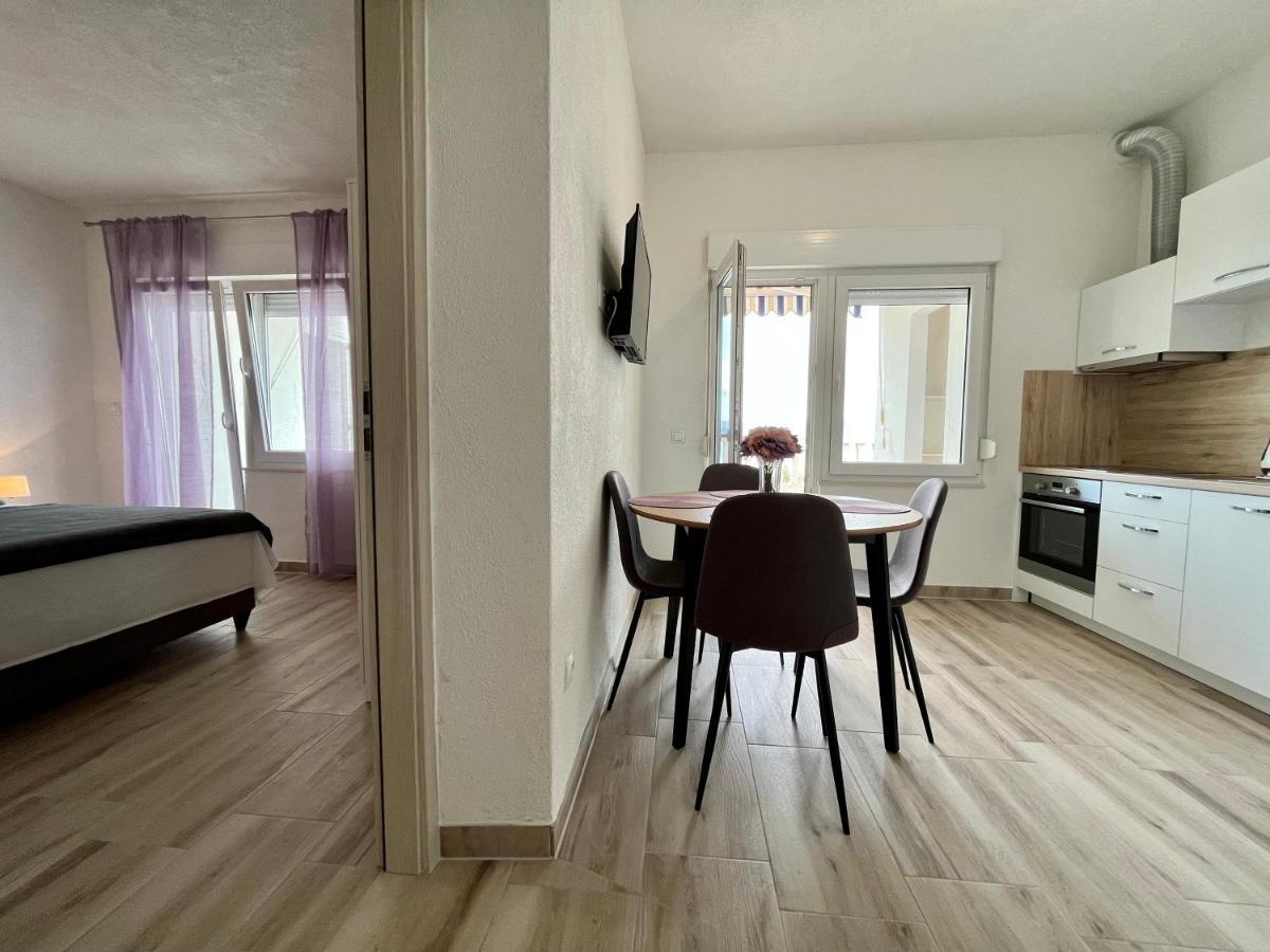 Apartmani “Krešimir” 奥米什 外观 照片